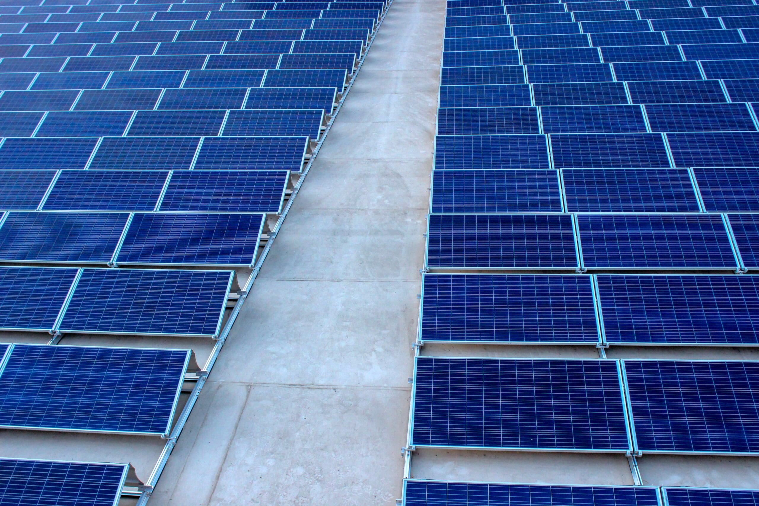 Matrix Renewables Closes Financing for 328-MW Solar Distributed ...